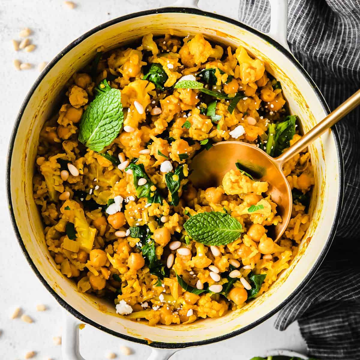 Creamy & Flavorful One-Pot Yellow Rice with Spiced Chickpeas